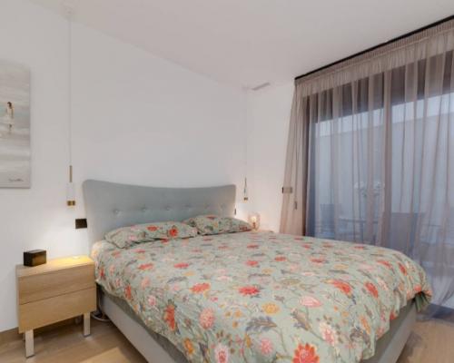 HISZPANIA  luksusowy apartament  pod klucz przy plaży