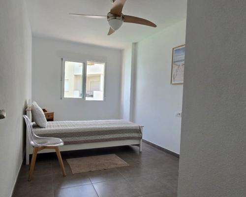 HISZPANIA Umeblowany apartament z balkonem i basenem