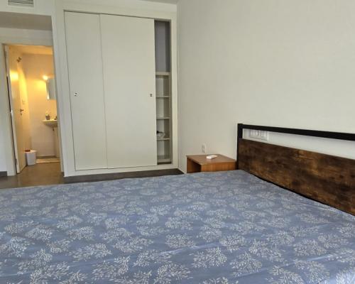 HISZPANIA Umeblowany apartament z balkonem i basenem