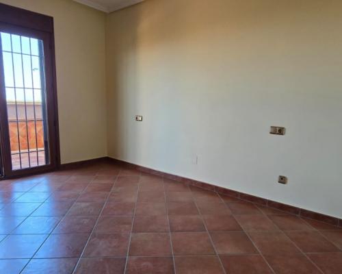 HISZPANIA Dwupoziomowy apartament z basenem