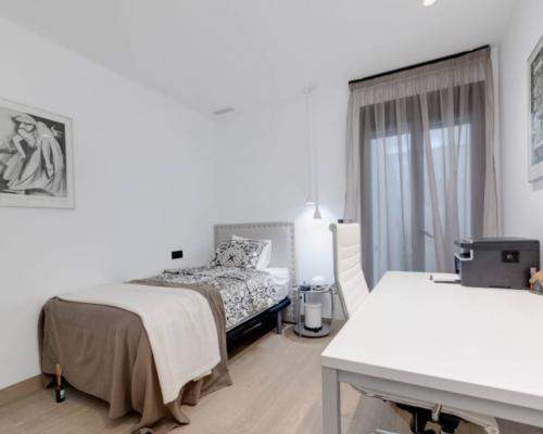 HISZPANIA Apartament z balkonem w Alicante