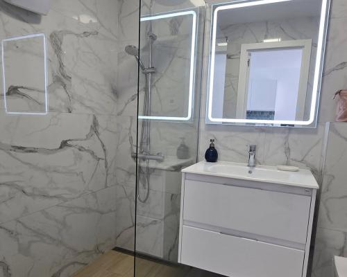 HISZPANIA Uroczy dom w Ciudad Quesada z jacuzzi! 