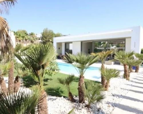 HISZPANIA Nowoczesna willa z prywatnym basenem i widokiem na las sosnowy w Las Colinas Golf