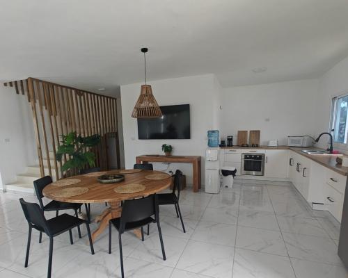 DOMINIKANA / Stylowa willa z 5 sypialniami w sercu Bayahibe