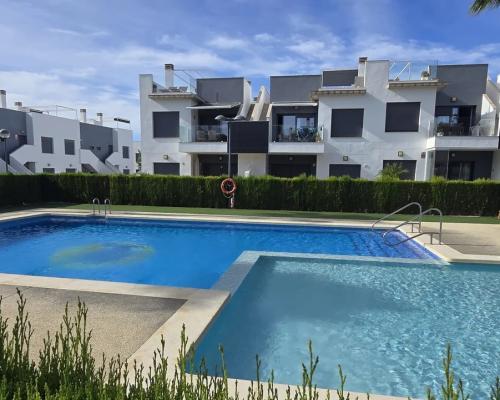 HISZPANIA/Bungalow na Avenida Felipe VI – San Pedro del Pinatar, Alicante